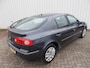 Renault Laguna 2.0-16V Business ( NW. APK KEURING BIJ VERKOOP )