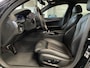 BMW 5-Serie 520i Edition Plus M pakket, Pano, 19inch Sfeerverlichting