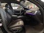 BMW 5-Serie 520i Edition Plus M pakket, Pano, 19inch Sfeerverlichting
