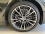 BMW 5-Serie 520i Edition Plus M pakket, Pano, 19inch Sfeerverlichting