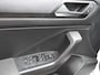 Volkswagen T-Roc 1.0 TSI, airco, stoelverw., trekhaak