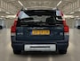 Volvo XC70 2.5 T Momentum Rijklaar+garantie, schuifdak, leder, etc etc..