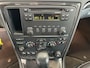 Volvo XC70 2.5 T Momentum Rijklaar+garantie, schuifdak, leder, etc etc..