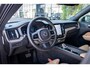 Volvo XC60 T6 Plug-in hybrid AWD Ultimate Bright | Long range | Adaptieve Cruise Control | Luchtvering | BLIS Dodehoek Detectie | Stoelmassage | Stoelventilatie | 360 Camera | Trekhaak | Getint Glas