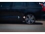 Volvo XC60 T6 Plug-in hybrid AWD Ultimate Bright | Long range | Adaptieve Cruise Control | Luchtvering | BLIS Dodehoek Detectie | Stoelmassage | Stoelventilatie | 360 Camera | Trekhaak | Getint Glas