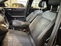 Volkswagen T-Roc 1.5 TSI R-Line Edition | Automaat | Navigatie | Draadloze Apple Carplay | Adaptieve cruise control | Travel Assist | Parkeersensoren | Achteruitrij Camera | Climate control | Stoelverwarming |