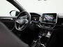 Volkswagen T-Roc 1.5 TSI R-Line Edition | Automaat | Navigatie | Draadloze Apple Carplay | Adaptieve cruise control | Travel Assist | Parkeersensoren | Achteruitrij Camera | Climate control | Stoelverwarming |