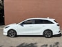 Kia Ceed Sportswagon 1.0 T-GDi MHEV Design Edition | €4.945,- korting | Adaptieve cruise control | JBL premium sound system | Stoel- en stuurwielverwarming | Achteruitrijcamera