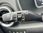 Hyundai Kona 1.6 GDI HEV Fashion Design / navigatiesysteem / Apple Carplay / Android Auto / Airco / stoel verwarming /