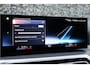 BMW 3-Serie Touring 320i High Executive | Pano | Trekhaak | Sfeer | HuD |
