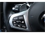 BMW 3-Serie Touring 320i High Executive | Pano | Trekhaak | Sfeer | HuD |