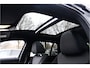 BMW 3-Serie Touring 320i High Executive | Pano | Trekhaak | Sfeer | HuD |