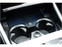 BMW 3-Serie Touring 320i High Executive | Pano | Trekhaak | Sfeer | HuD |