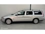 Volvo V70 2.4 Momentum 170PK / YOUNGTIMER