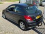 Peugeot 207 1.4 VTi Allure 95PK! NL AUTO NAP! PANORAMA l LEER l PDC l CRUISE l Trekhaak l Airco ECC l LMV! TOPSTAAT!