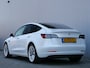 Tesla Model 3 Standard RWD Plus 60 kWh 325pk Automaat Autopilot / Navigatie / NL-Auto / 1e Eigenaar