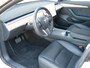 Tesla Model 3 Standard RWD Plus 60 kWh 325pk Automaat Autopilot / Navigatie / NL-Auto / 1e Eigenaar