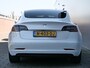 Tesla Model 3 Standard RWD Plus 60 kWh 325pk Automaat Autopilot / Navigatie / NL-Auto / 1e Eigenaar