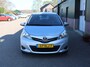 Toyota Yaris 1.0 VVT-i Aspiration, Volledig onderhouden, 2e eigenaar, Recent groot onderhoud,Airco, In hoogte verstelbaer stoel, Centrale deurvergrendeling, Radio cd blue tooth