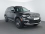 Jeep Grand Cherokee Summit Reserve | 10'' digitaal cluster | 10.1'' infotainment met navigatie en Uconnect | 21'' lichtmetalen velgen