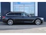 BMW 5-Serie Touring 530i High Executive | Adaptive Cruise | Pano | HUD | Memory | HiFi | Stoelverwarming | Trekhaak | Elektr. klep | Camera