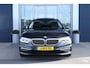 BMW 5-Serie Touring 530i High Executive | Adaptive Cruise | Pano | HUD | Memory | HiFi | Stoelverwarming | Trekhaak | Elektr. klep | Camera