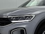 Volkswagen T-Roc 1.5 TSI Life | Automaat | All Season Banden | LED | Digital Cockpit | Parkeersensoren |