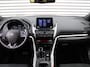 Mitsubishi Eclipse Cross 2.4 PHEV First Edition | Camera rondom | Stuur/stoelverwarming v+a | HUD | Winterset op LM | Dakdragers |