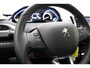 Peugeot 2008 1.2T 110pk Allure Peugeot 2008 1.2 PureTech Allure 110 Pk | Navigatie | Cruise Control | Climate Control | Panorama Dak | Lage Km-Stand | Electrische Ramen | LM-Velgen