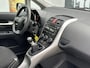 Toyota Auris 1.6 5 DEURS AIRCO TREKHAAK RADIO NL AUTO