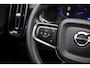 Volvo XC40 B4 Core | Adaptieve Cruise Control | Trekhaak | Standkachel | Keyless | Parkeercamera | LED Mistlampen | Donker glas | Stoelverwarming V+A