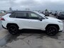 Toyota RAV4 2.5 Hybrid Bi-Tone 2WD Navigatie, Stoelverwarming, JBL, LED, LMV, Parkeersensoren voor + achter,  Elektr. bedienbare achterklep