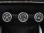 Dacia Duster TCe 100pk Bi-Fuel Prestige | Achteruitrijcamera | Navigatie | Trekhaak | lichtmetalen velgen 17" | 1300kg Trekgewicht