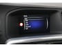Volvo S60 2.0 T3 R-Design | Schuif/Kanteldak | Stoelverwarming | 19 Inch | Camera | Trekhaak