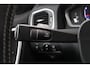 Volvo S60 2.0 T3 R-Design | Schuif/Kanteldak | Stoelverwarming | 19 Inch | Camera | Trekhaak