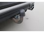 Volvo S60 2.0 T3 R-Design | Schuif/Kanteldak | Stoelverwarming | 19 Inch | Camera | Trekhaak