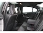 Volvo S60 2.0 T3 R-Design | Schuif/Kanteldak | Stoelverwarming | 19 Inch | Camera | Trekhaak
