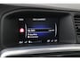 Volvo S60 2.0 T3 R-Design | Schuif/Kanteldak | Stoelverwarming | 19 Inch | Camera | Trekhaak