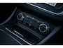 Mercedes-Benz GLA 200 White Art*AMG*PANO*CAMERA*TREKHAAK*