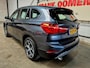 BMW X1 SDrive20i 192PK Corporate Lease + Panorama|LED|Leder|Navi|Apple|PDC|Cruise|18"LMV