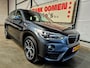 BMW X1 SDrive20i 192PK Corporate Lease + Panorama|LED|Leder|Navi|Apple|PDC|Cruise|18"LMV