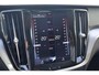 Volvo V60 B3 Momentum Advantage 163pk Geartronic | Leder | Camera | Cruise | LED | Stoelverwarming | DAB | Carplay