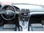BMW 5-Serie 520i Lifestyle Edition | APK: 06-2026 | AIRCO | STOEL-VERW | CRUISE | PDC-V/A | TREKHAAK | 17'LMV |