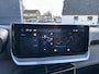 Peugeot 208 Hybrid 110 PK Allure Automaat | NETTO DEAL MET € 5000 VOORDEEL | Hybride Elektrisch rijden met Automaat |  Achteruitrij-Camera | Stoelverwarming |  LED Verlichting | Navigatie via Apple Carplay/Android Auto | Lichtmetalen Velgen | Cruise & Climate Control | Keyless-Entry |
