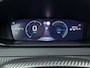 Peugeot 208 Allure Hybrid 100 pk Automaat | Navigatie | Achteruitrijcamera | Parkeersensoren Voor en Achter | Voorstoelen Verwarmd | LED Koplampen | Lederen Stuurwiel | Climate Control | Adaptieve Cruise Control | 16" Lichtmetalen Velgen | Apple Carplay/Android Auto |