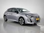 Peugeot 208 Allure Hybrid 100 pk Automaat | Navigatie | Achteruitrijcamera | Parkeersensoren Voor en Achter | Voorstoelen Verwarmd | LED Koplampen | Lederen Stuurwiel | Climate Control | Adaptieve Cruise Control | 16" Lichtmetalen Velgen | Apple Carplay/Android Auto |