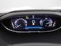 Peugeot 5008 SUV Allure Pack Business Hybrid 136 pk Automaat | Navigatie | Achteruitrijcamera | Parkeersensoren Achter | LED Koplampen | Keyless Entry/Start | Dodehoek Detectie | Climate Control | Cruise Control | 18" Lichtmetalen Velgen | Apple Carplay/Android Auto |