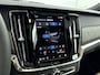Volvo S90 2.0 T8 AWD Ultimate Dark | Bowers & Wilkins | Stoelmassage / Ventilatie / Nappa Leder | Luchtvering | Trekhaak | Gelaagde en getinte zijruiten | 20 inch LM |