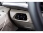 Volkswagen Multivan 1.4 218pk eHybrid L2H1 Life | SoH 96% | Panoramadak | Trekhaak | Adaptive Cruise