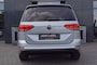 Volkswagen Touran 1.5 TSI DSG R-Line Black st/ 7Pers./Panodak /trekhaak wegkl./ACC